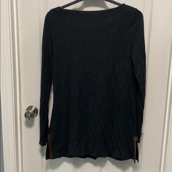 Shirt - Picture 4 of 5